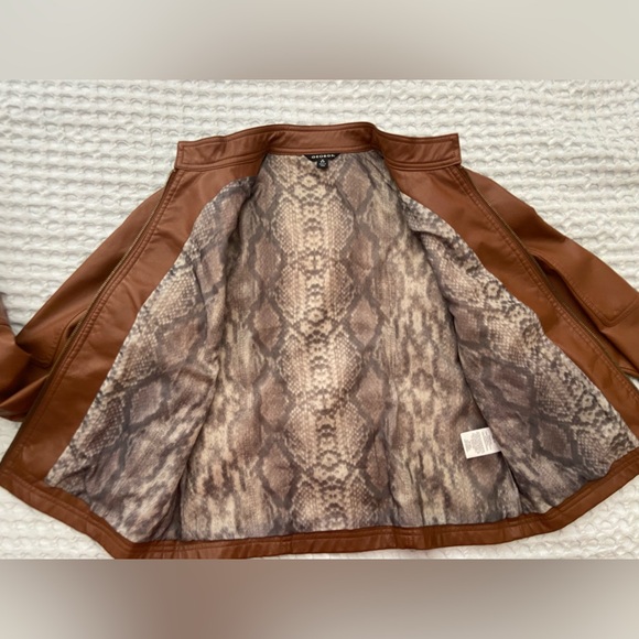 George tan leather jacket, size medium - Picture 11 of 13